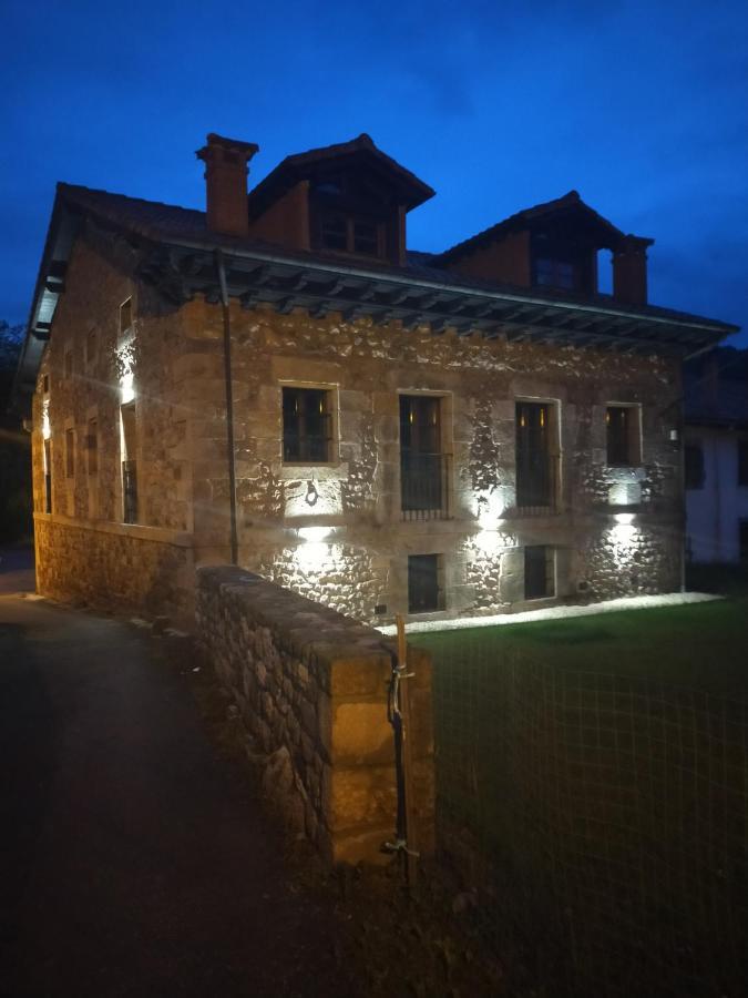 Apartamentos Los Edules Тресеньо Экстерьер фото