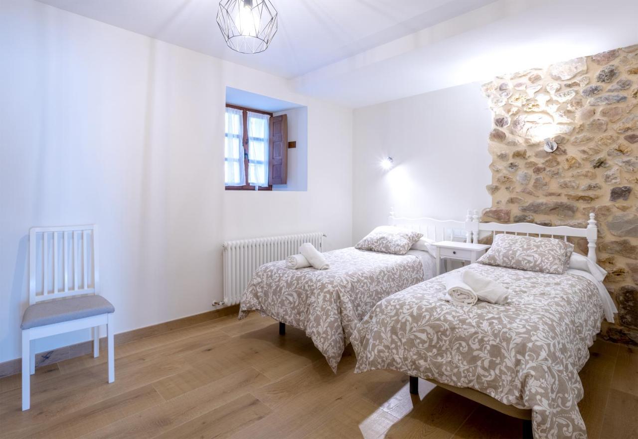 Apartamentos Los Edules Тресеньо Экстерьер фото